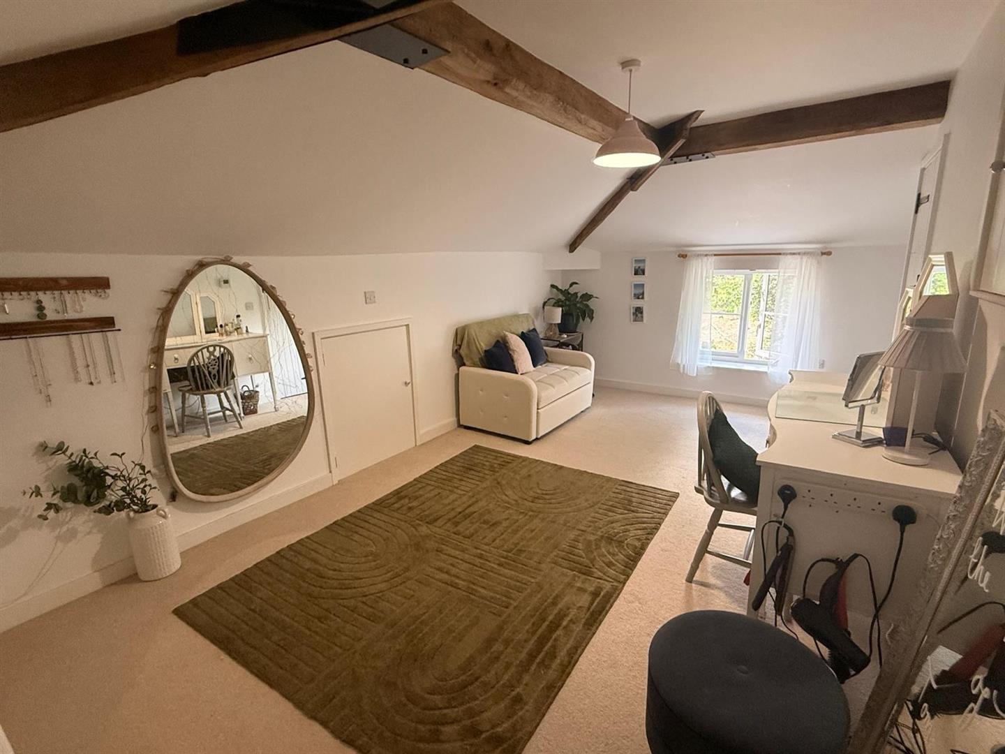 The Stables , Shrewsbury, SY4 2AW To Let